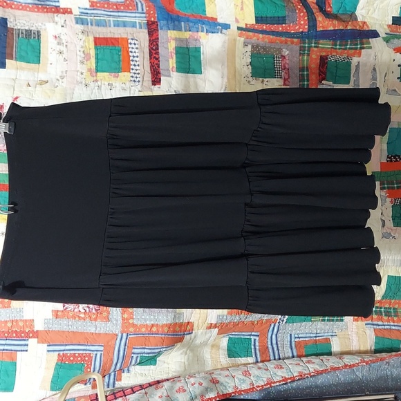 Jonden black skirt size m (InvW183) - Picture 2 of 5